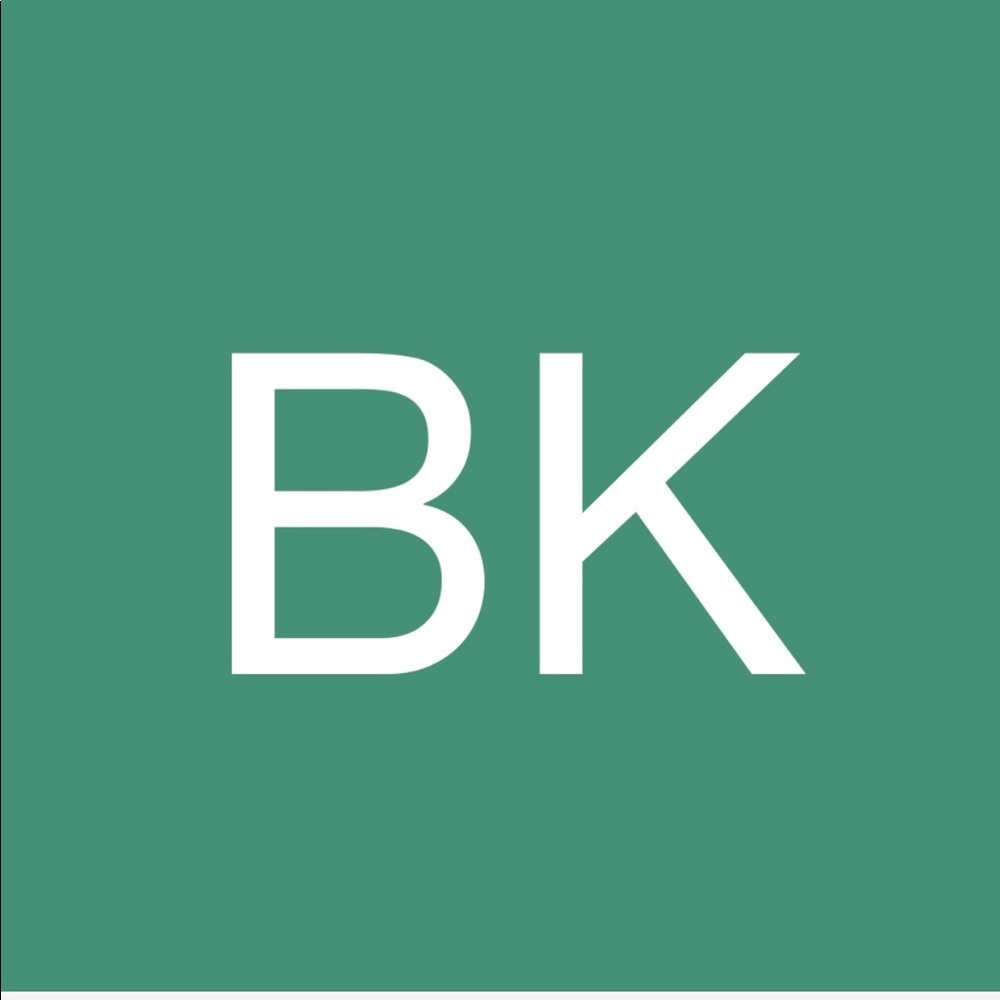 Meet your posher, Britt